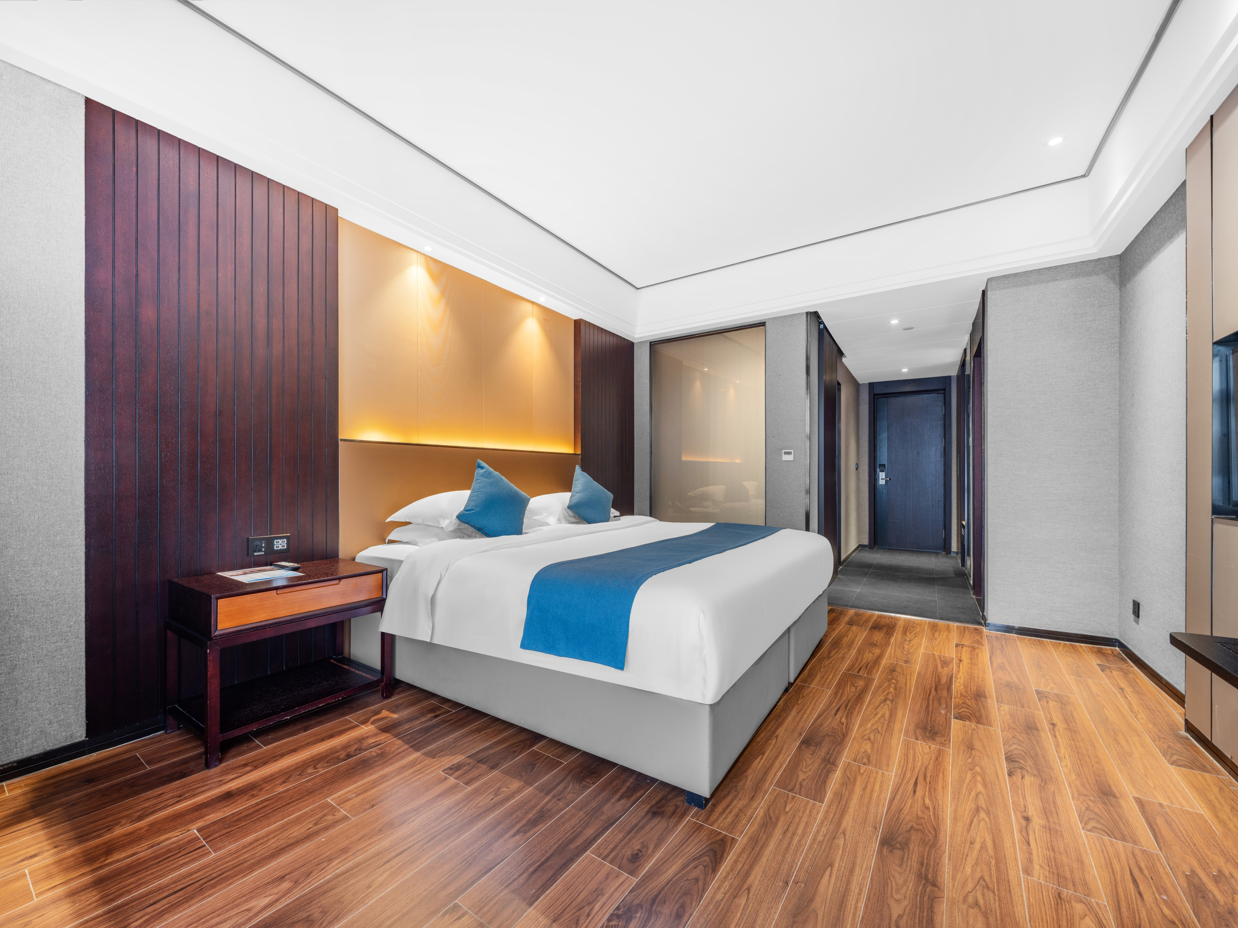 Huichang Moon Bay International Hotel (Huichang County Administrative Center Store)豪华精致套房（休闲客厅+观景+茶几）