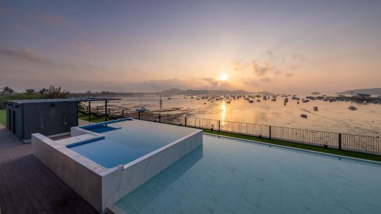 SHIN Arch39 Phuket Beach Front