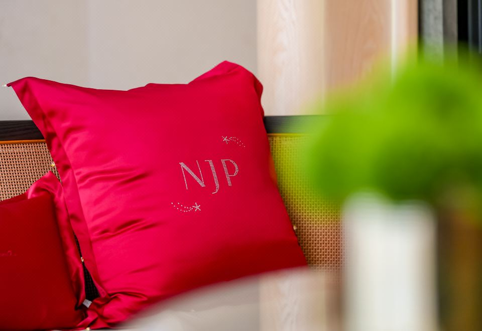 織羽星夢·緋云暄霽（新春主題房）