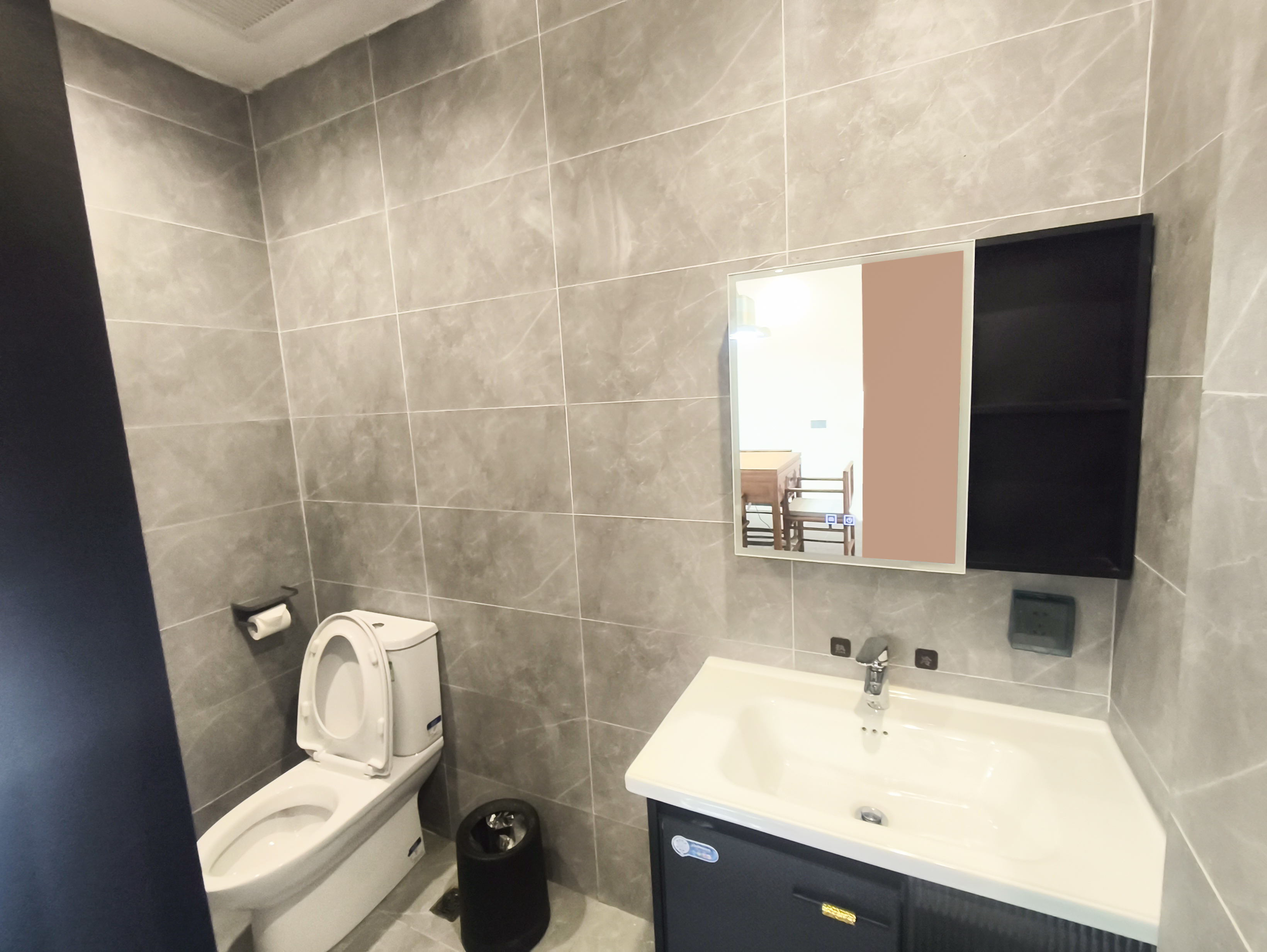 池畔親水溫泉套房二房一廳（獨立泡池）