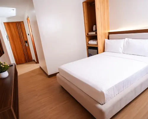 GONZALES HOTEL Hotels in Cauayan