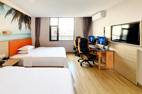 Yaxin E-Sports Hotel (Lüliang Xiaoyi Wanda Plaza City Hall)