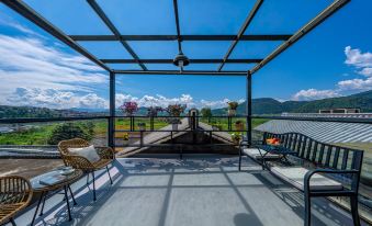 Tengchong Jingxin Valley Hot Spring Panoramic Inn (Heshun Ancient Town Branch) - Housity
