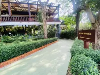 Try Palace Resort Kep Отели в г. 