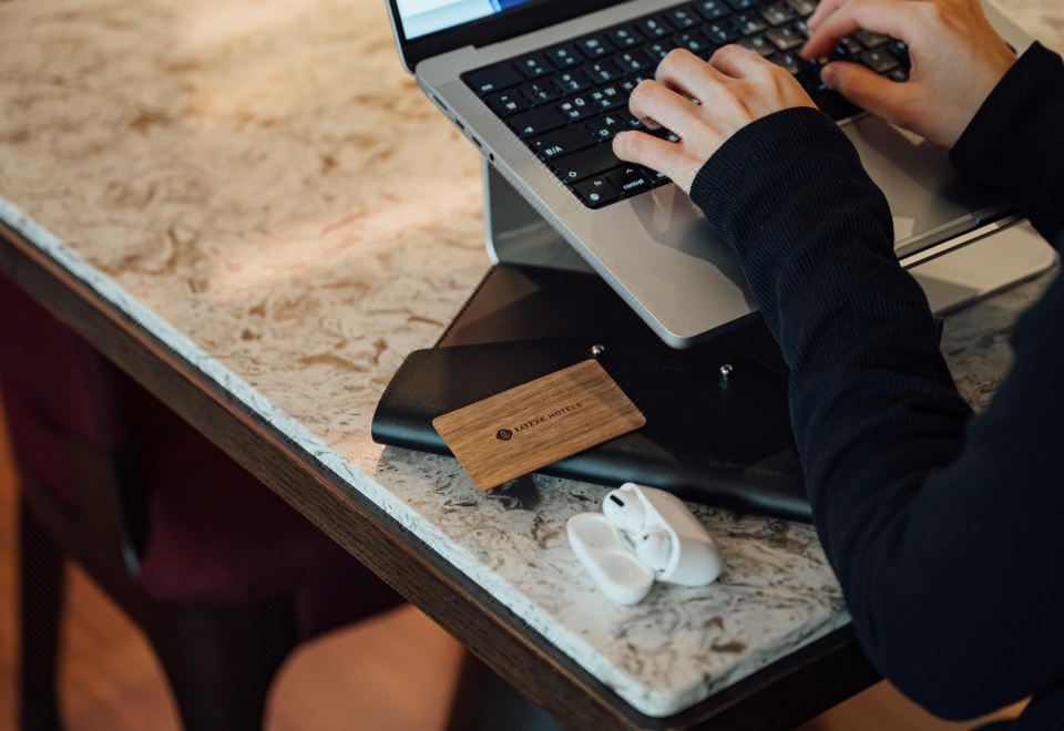 Lotte Hotel World GangnamClub Deluxe Double(City View)