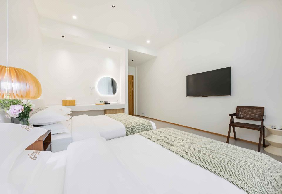 Manxin Zero-Pressure Family Twin Room With Wannan Mountain View, Smart Toilet&Smart Tv