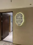 Yuchuan Yuehai Holiday Hotel Apartment (Dalian Xinghai Square)