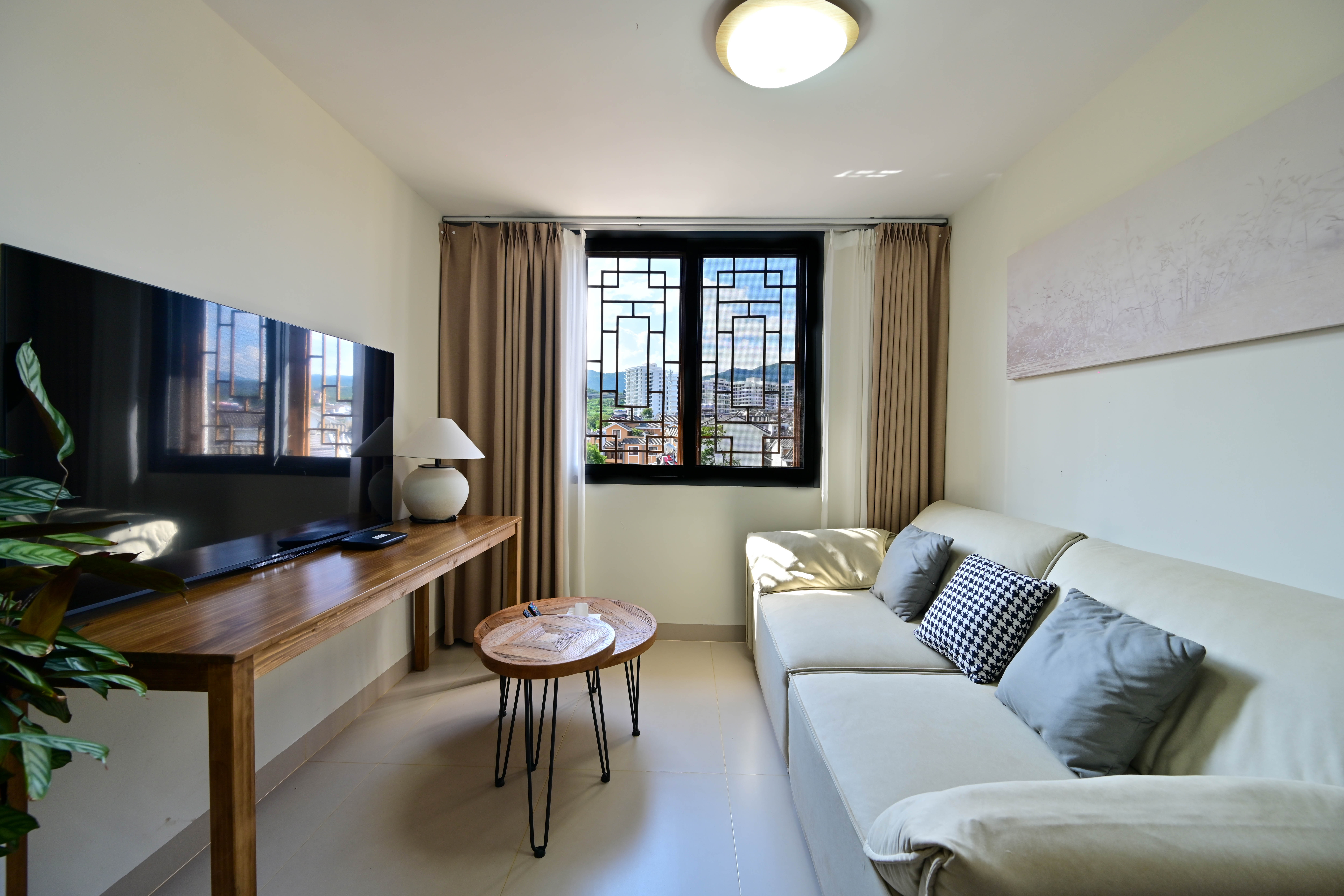 湖景露台亲子套房