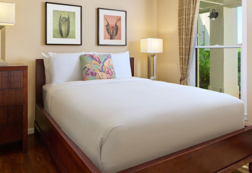 带阳台的三卧室别墅-海景