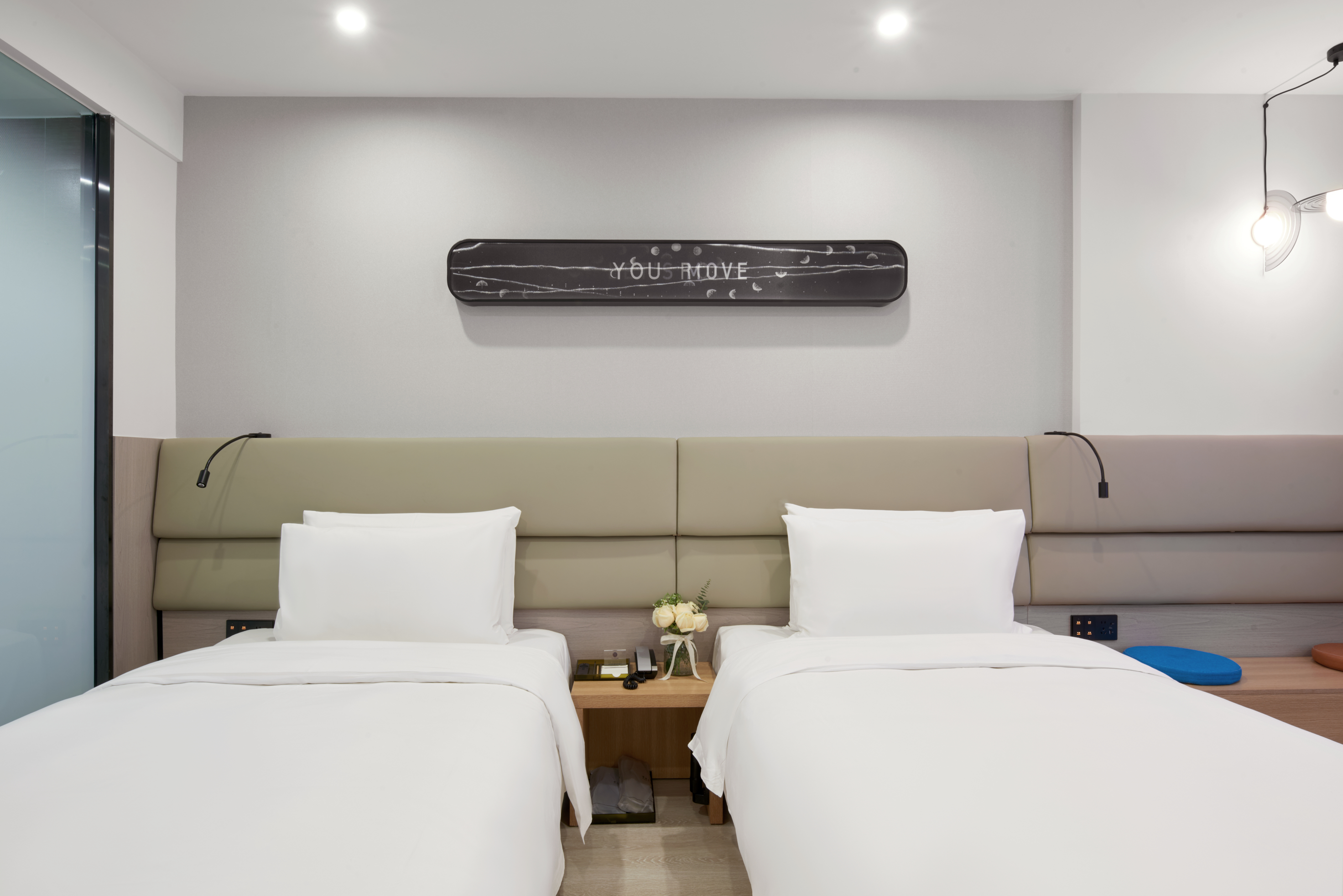 精选双床房-智能电视投屏