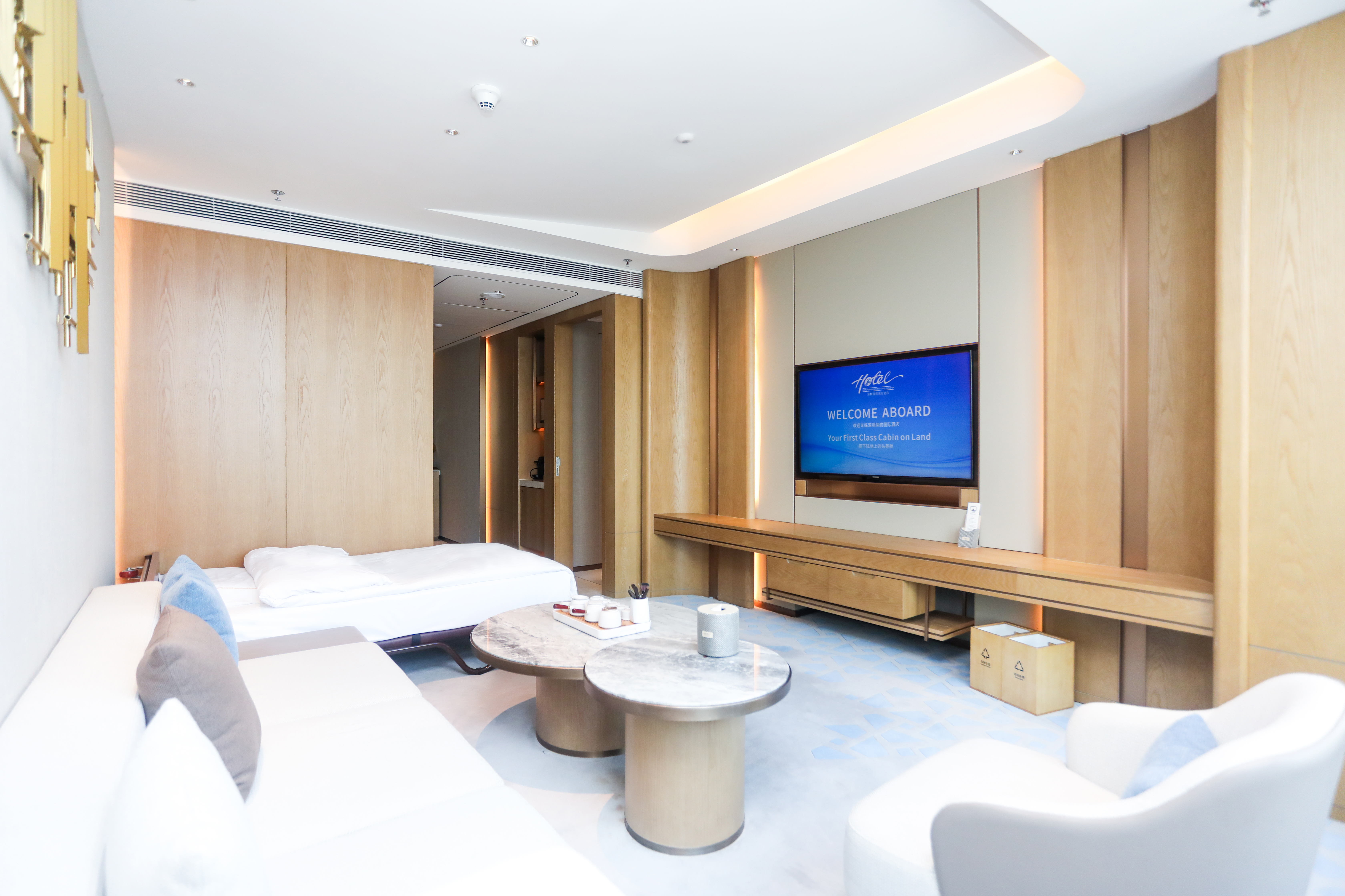 家庭豪华套房三人间