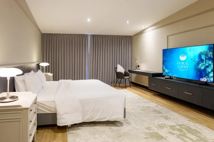 Sky Penthouse 1-Bedroom