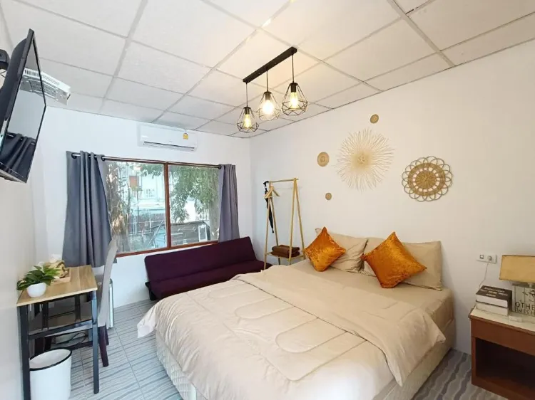 ห้องมาตรฐานเตียงใหญ่ ห้องแอร์