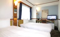 Toyoko Inn Tokyo Monzen-Nakacho Eitaibashi