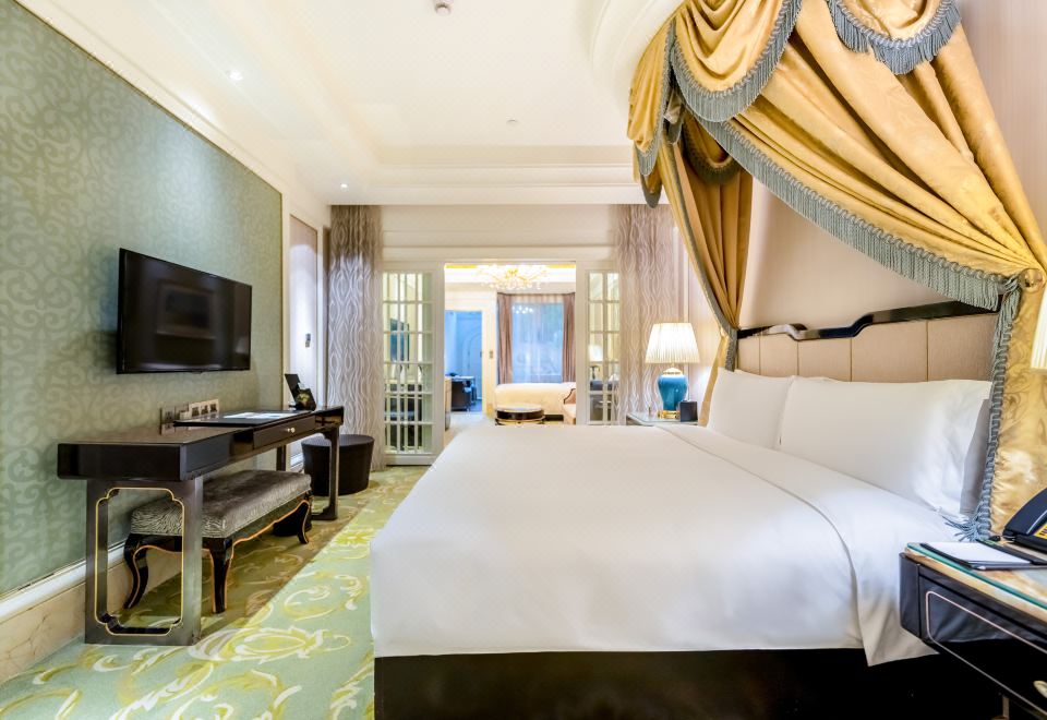 InterContinental Chengdu Global CenterBuilding D Exclusive Courtyard Triple Room