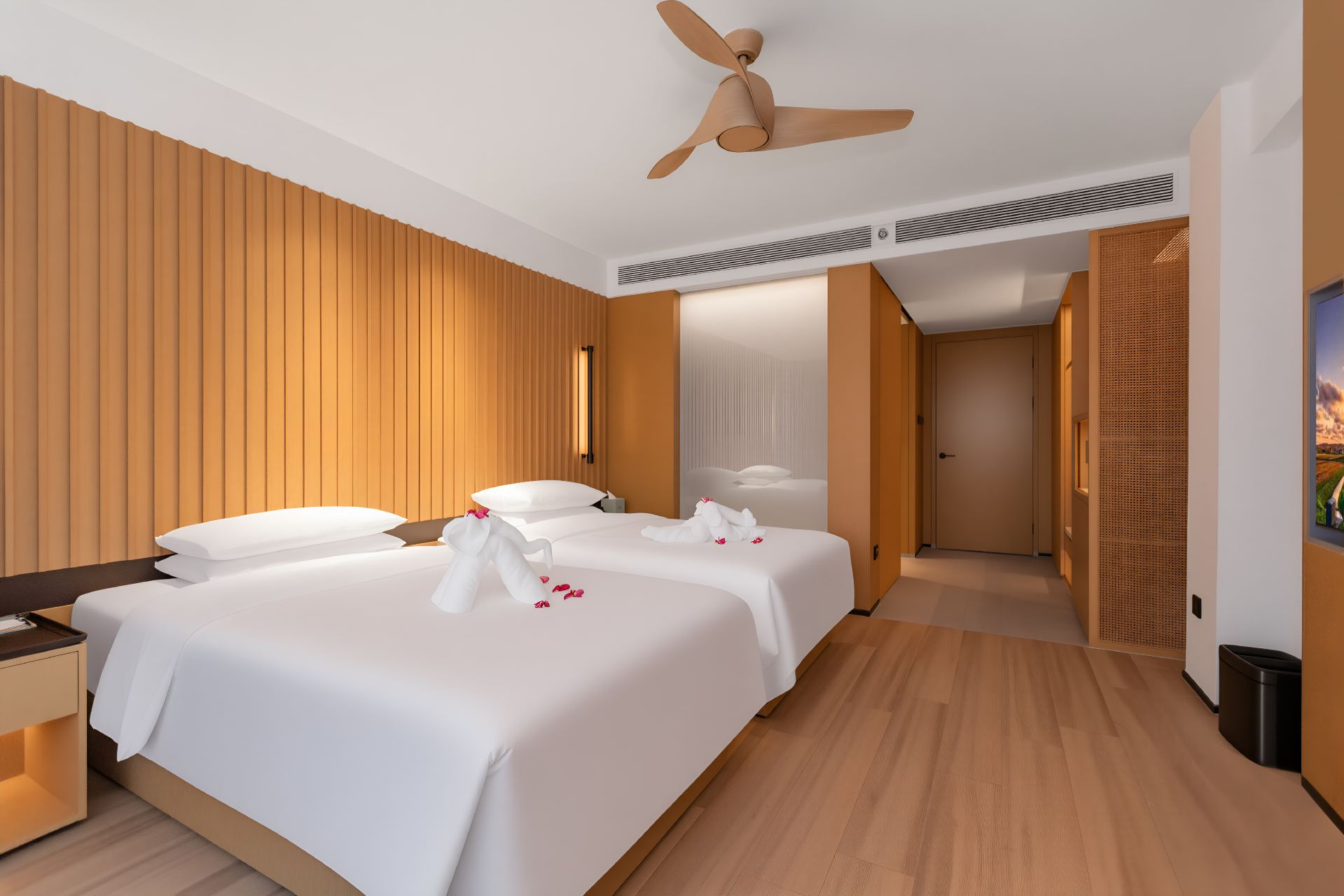 Deluxe Room (2 Beds)