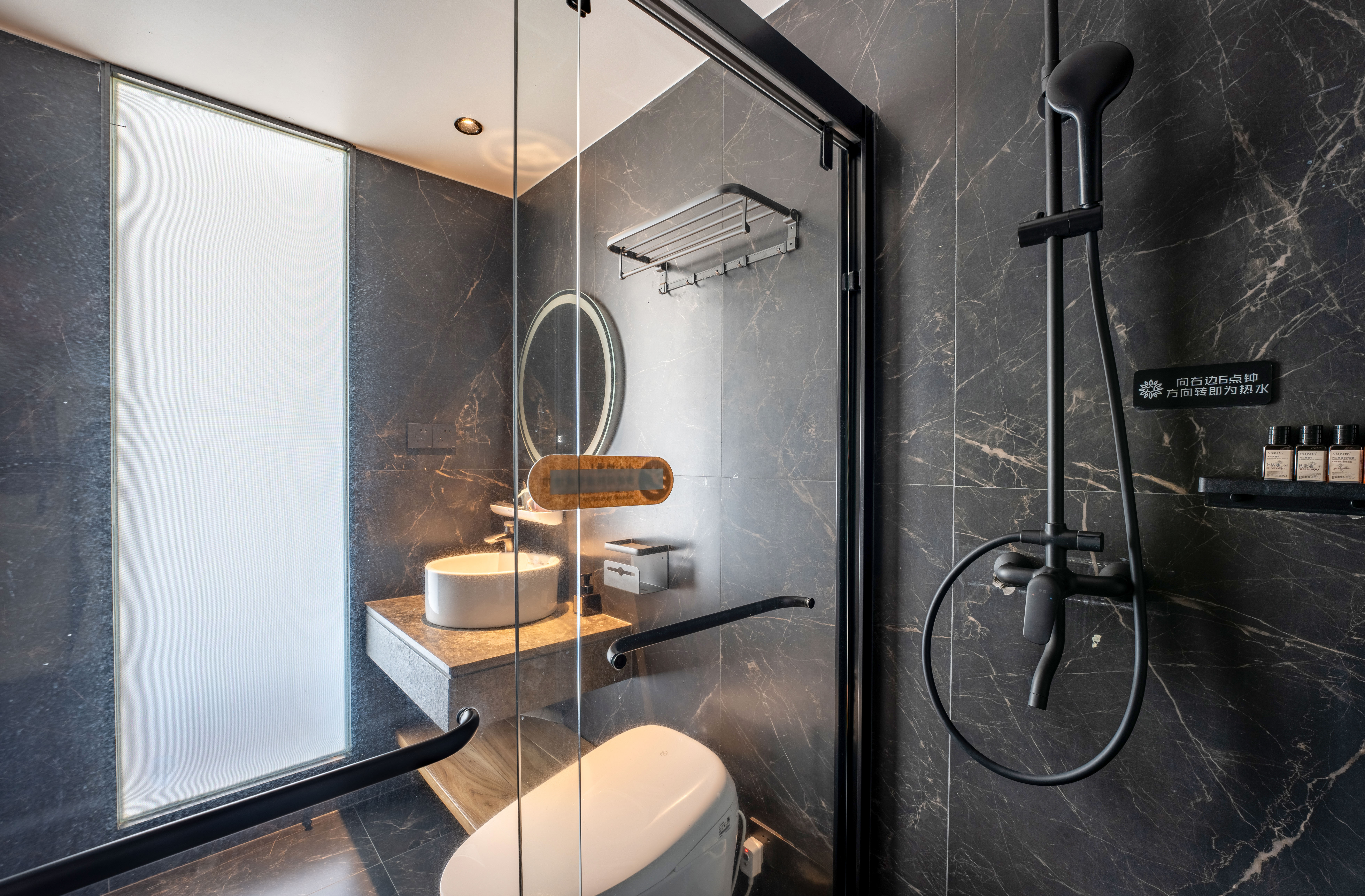 Floral Hotel·Xiapu Mid Mountain Lansu Hotel (Sansha Dongbi Store)半夏-270°海景大床房（双面采光+休闲沙发+东壁日落）