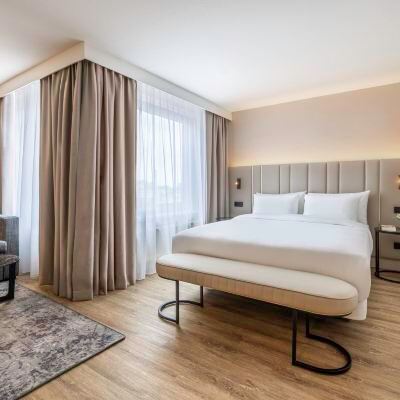 Junior Suite 3 Adults NH Amsterdam Centre Promo Code