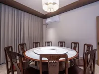 Zhuyuan Fenghe Homestay Hotels in Qingyang
