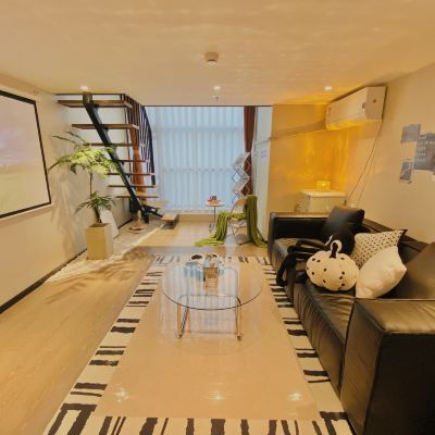 想禰高空雲景複式套房（極米4K+巨幕投影） GS高空設計師自助飯店（成都人民北路店）優惠