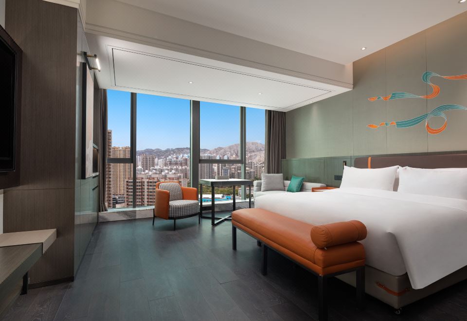 花園行政大床房【全景落地窗】