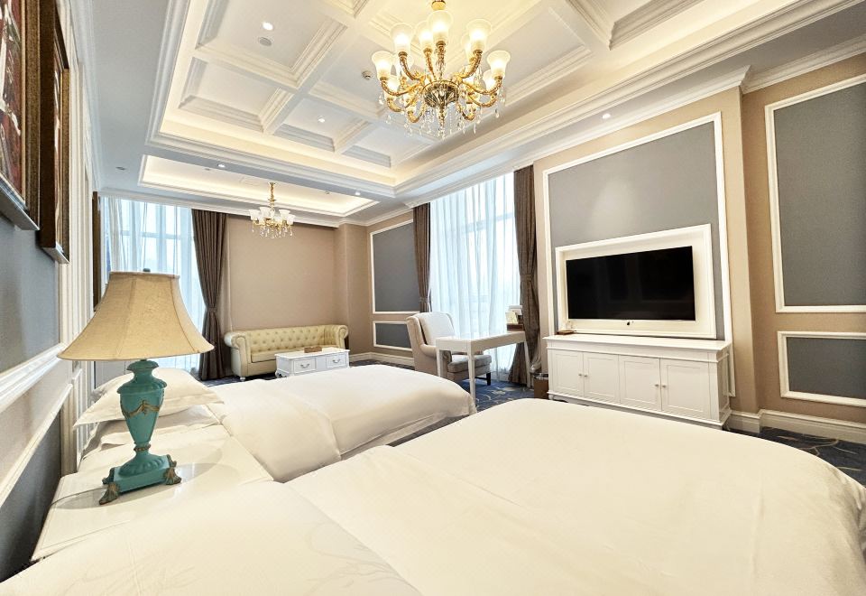 Baihualin Hot Spring Valley HotelHot Spring Valley Family Suite With Hot Spring