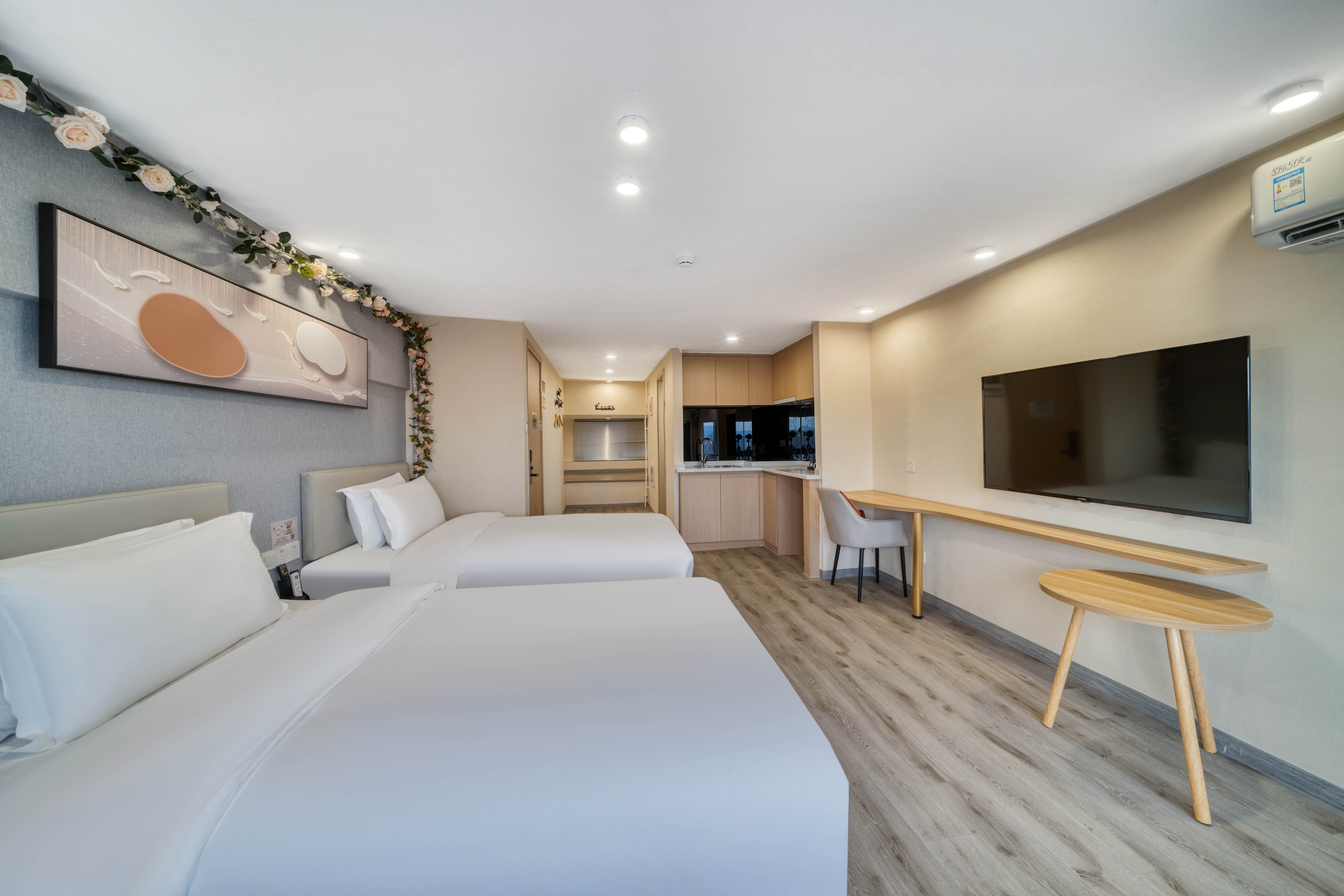 城景飘窗商务双床房