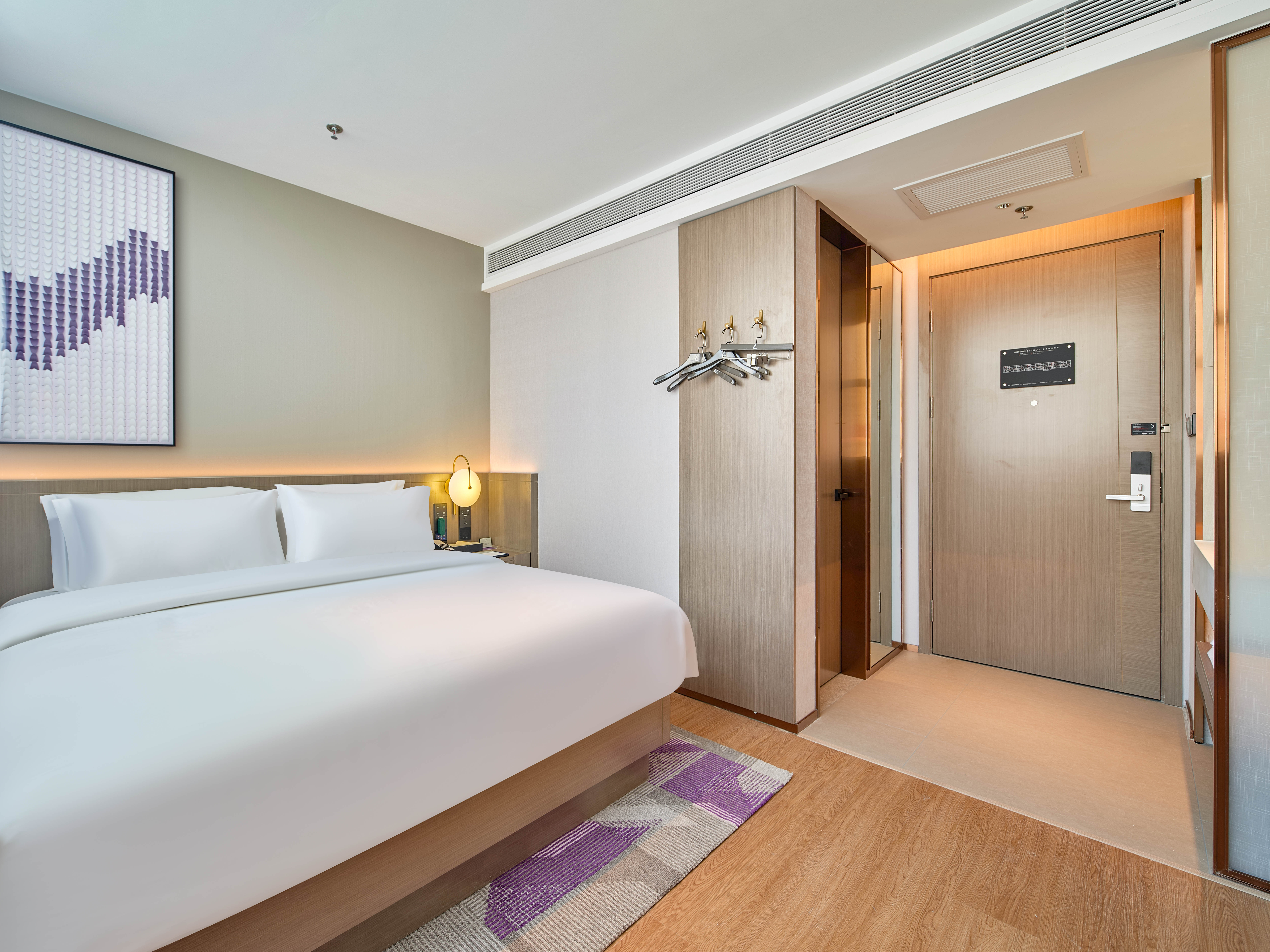 纯净自然大床房