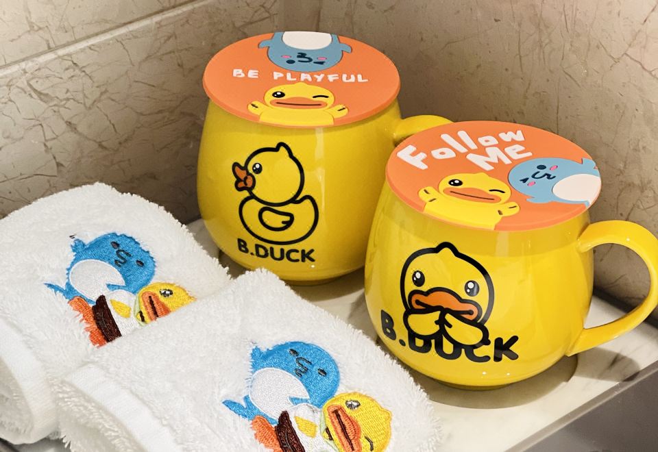 小黄鸭亲子开放式套房