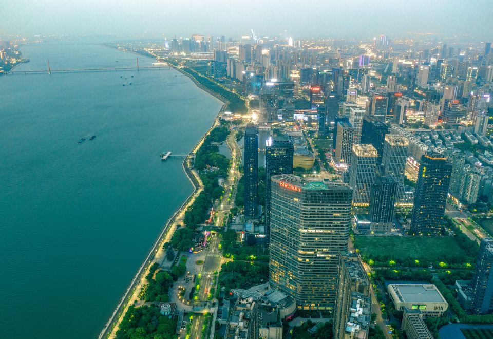 Sheraton Grand Hangzhou Binjiang HotelExecutive Room (2 Beds)