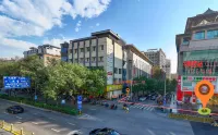 Xunchangli Hostel (Xi'an Zhonglou) Отели в г. 
