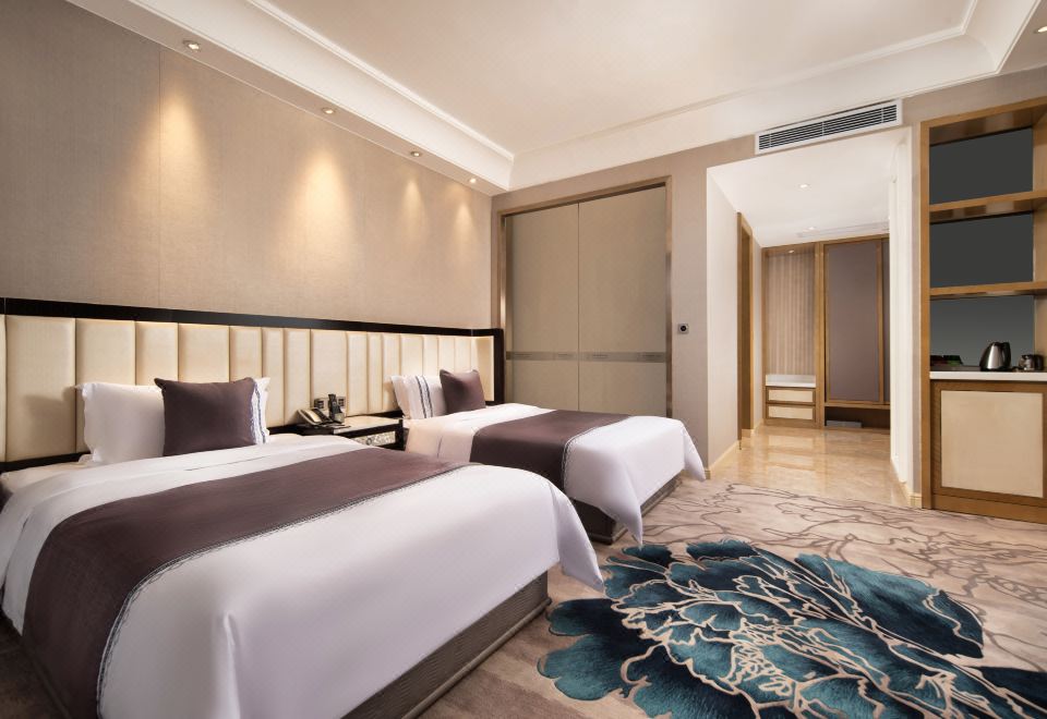 高级特惠双床房-高速WIFI-深泡浴缸-全景落地窗