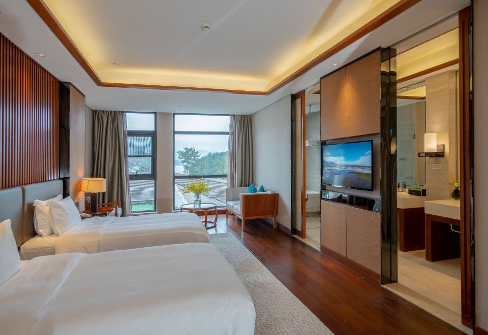 Narada Qiandao Lake ResortSuperior Landscape Twin Room