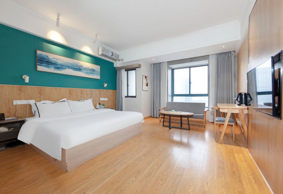 City-View Smart Choice Double Bed Room
