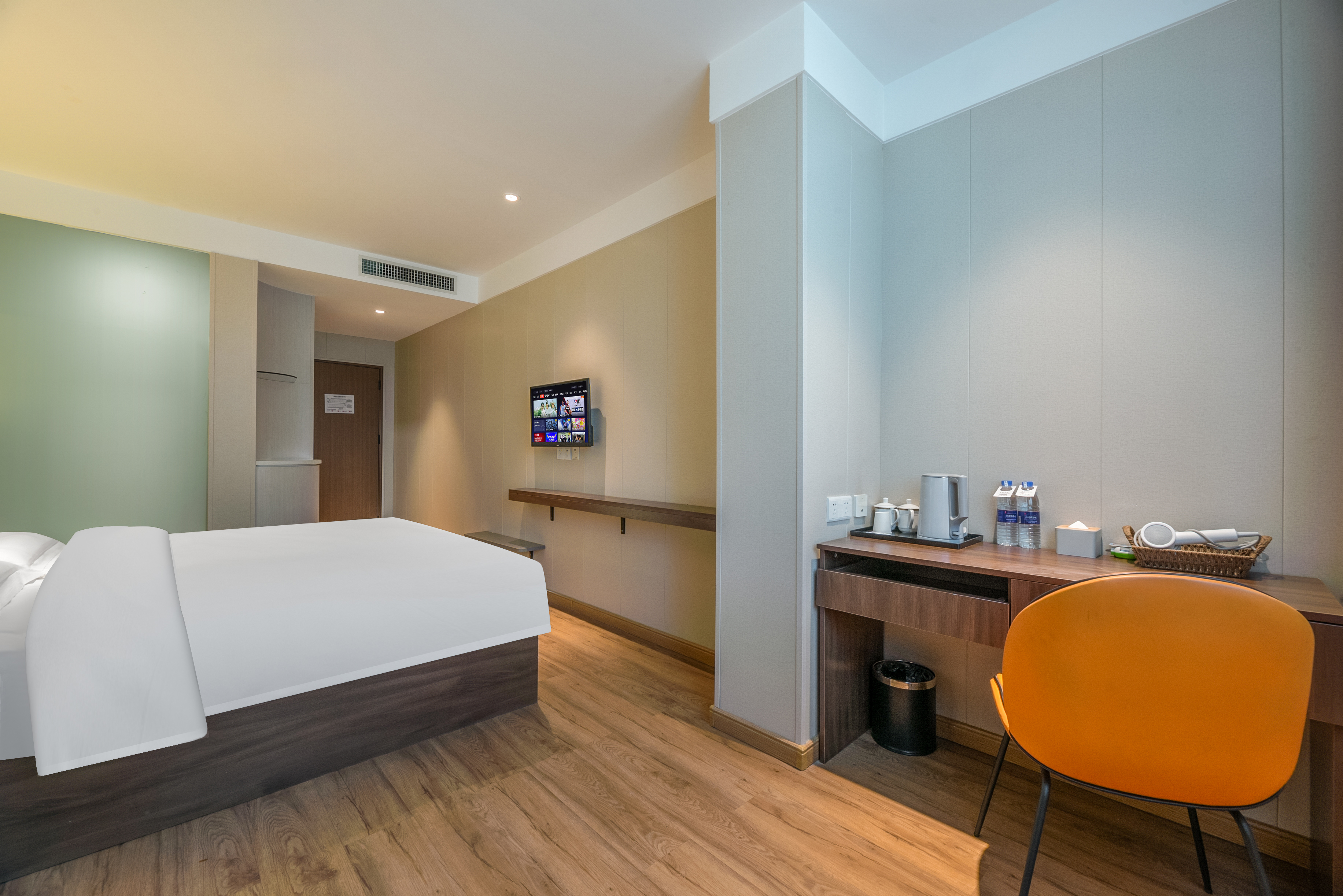 Tooyo Hotel (Xi'an Bell Tower and Drum Tower Huimin Street)长乐未央大床房+出行方便+安心睡眠