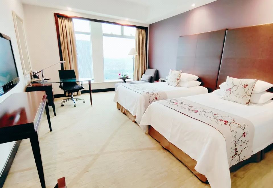 Yaojiang New Century Grand HotelFeatured Deluxe Room - City-View (2 Beds)