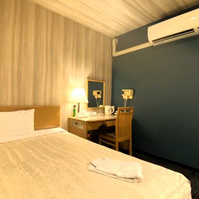 デラックスダブルルーム（禁煙） ホテルセレクトイン伊勢原 クーポン