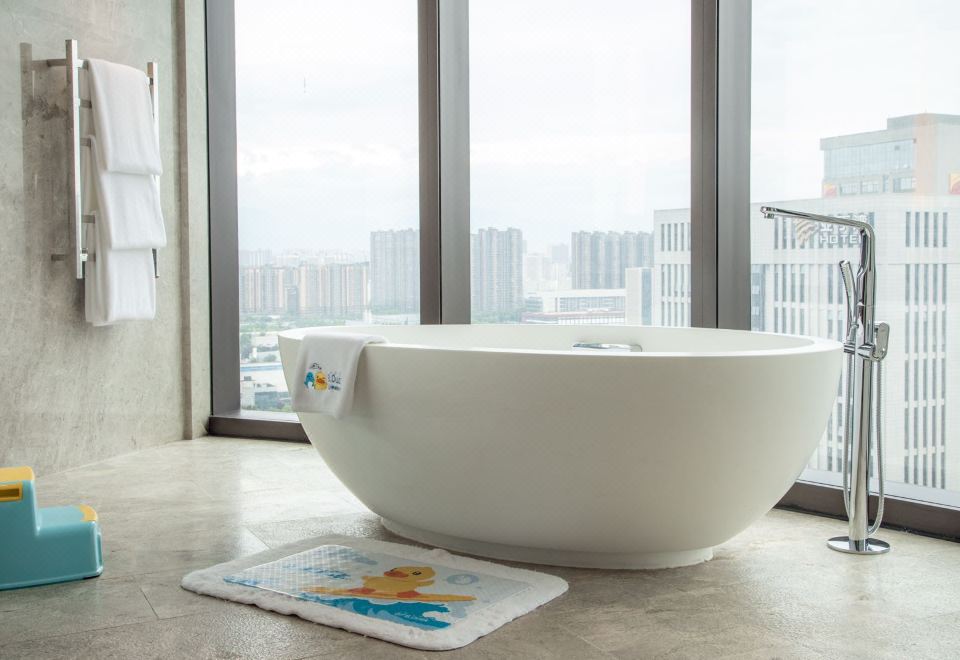 Grand Hyatt XianFamily Suite