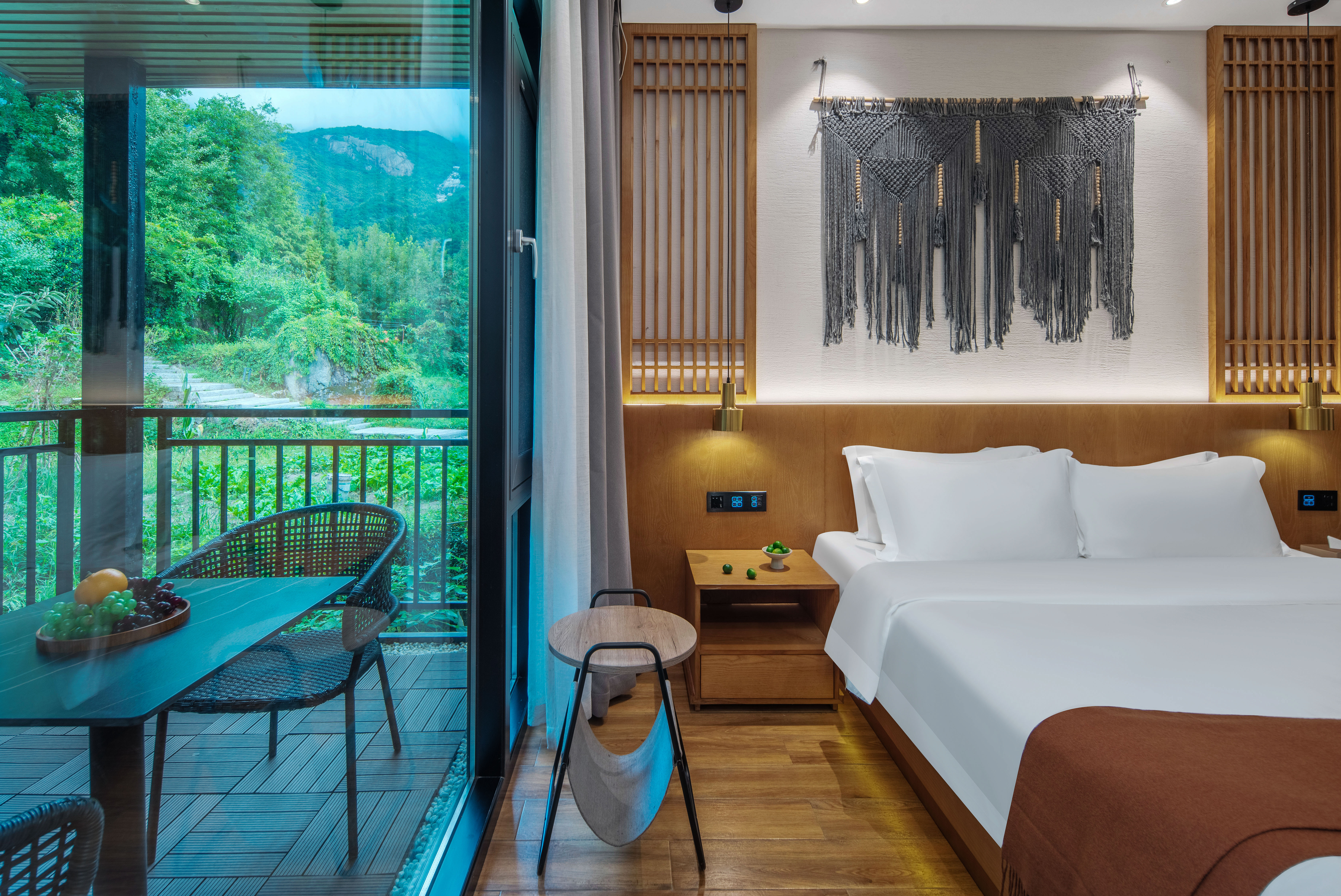 伴山·陽台大床房~（靜享陽台+全屋地暖+乾濕分離+慕思床墊+戴森吹風）