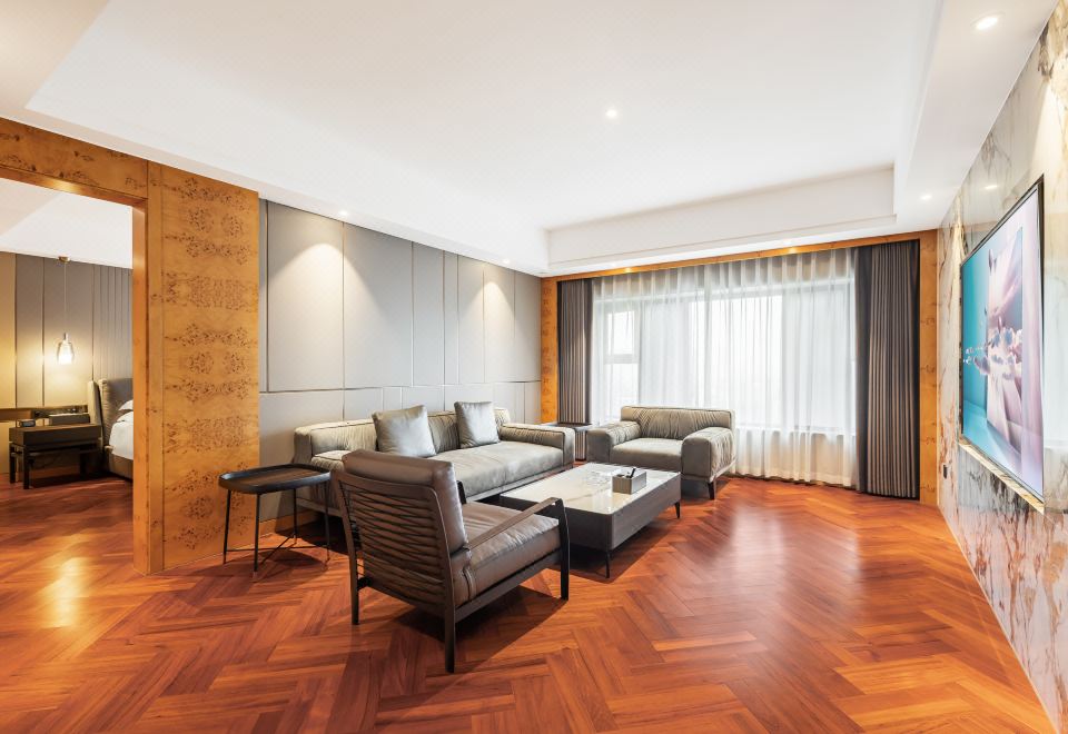 Xizhou Garden HotelBusiness Three-suite