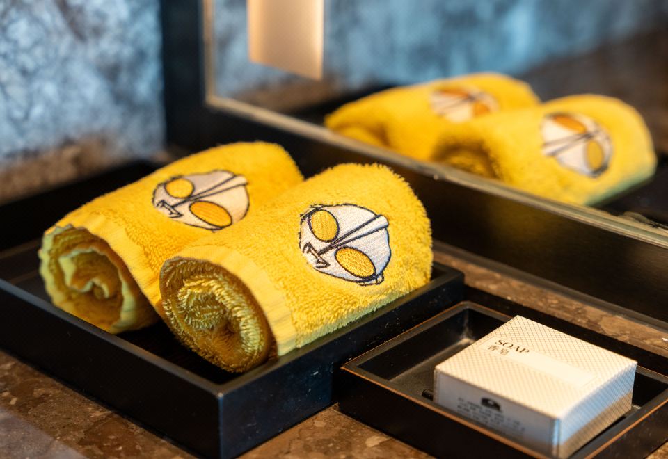 奥特曼主题双床 | 高空180度城景 +童趣帐篷+玩偶