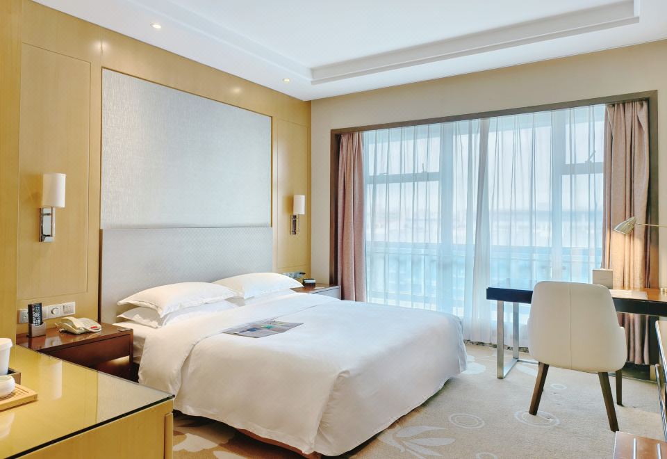 栖园楼精致大床房（园景）