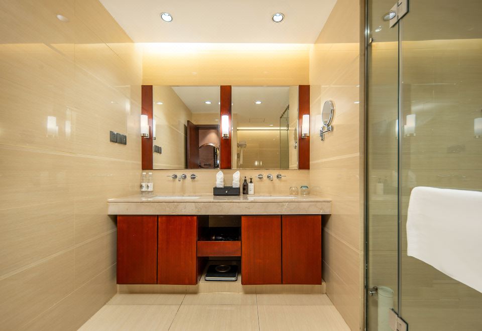 Tianchimel HotelExecutive Deluxe Suite