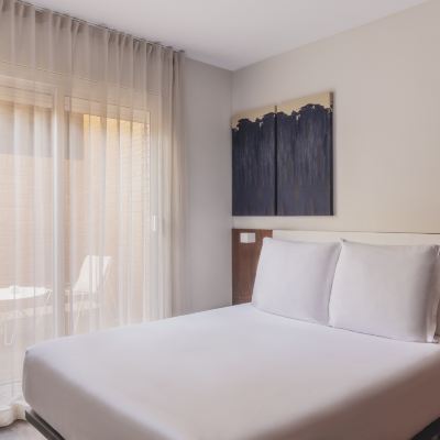 Family Room Hotel Balmes Barcelona Promo Code