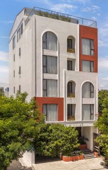 Sea Vibe Boutique Hotel