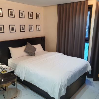 Economy Double Room The Post Hotel Promo Code