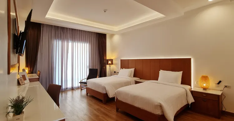 ห้องซูพีเรียร์ เตียงแฝด พร้อมระเบียง