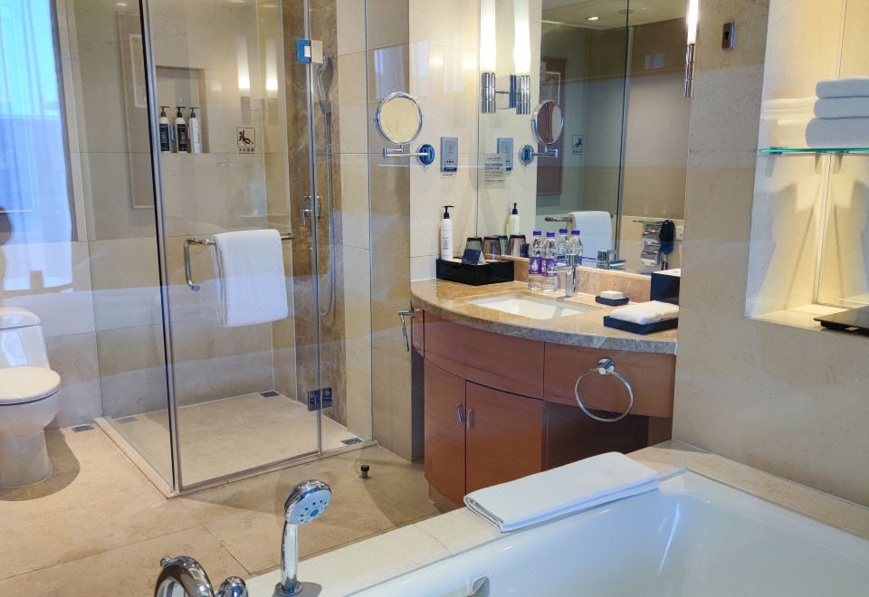 行政豪华双床房（乾湿分离浴室+吹风机）