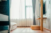 YOLO Residence