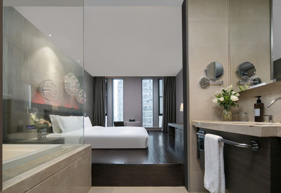 雅致大床房（榻榻米床）